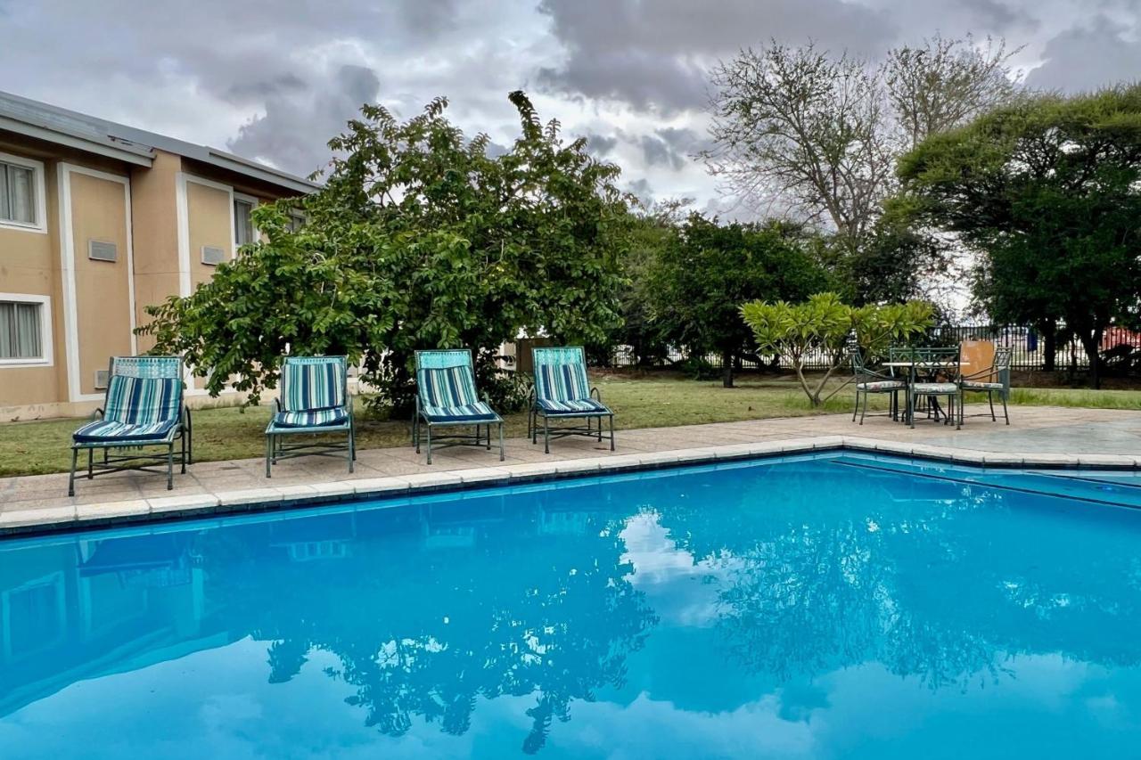Protea Hotel By Marriott Ondangwa Εξωτερικό φωτογραφία